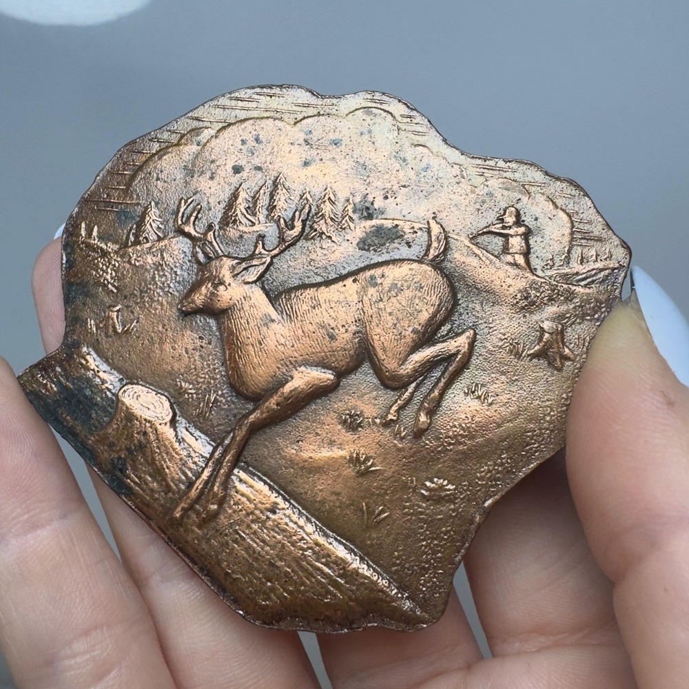 Vintage Copper Tone Deer Hunting Belt Buckle Wildlife Buck Hunter Relief Patina
